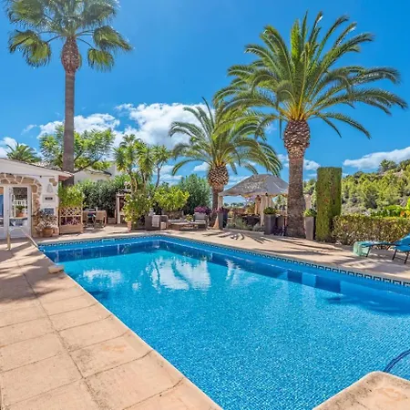 Domingo - Plusholidays Villa