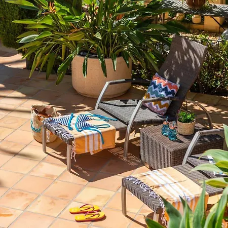 Domingo - Plusholidays Villa